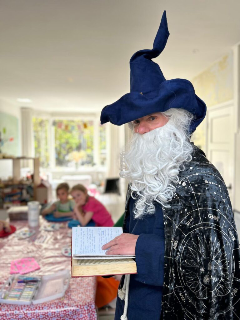 kabouterdeurtje elfendeurtje sprookjes magie fantasie beleving kinderfeestje thuis creatief origineel knutselen schilderen kinderen