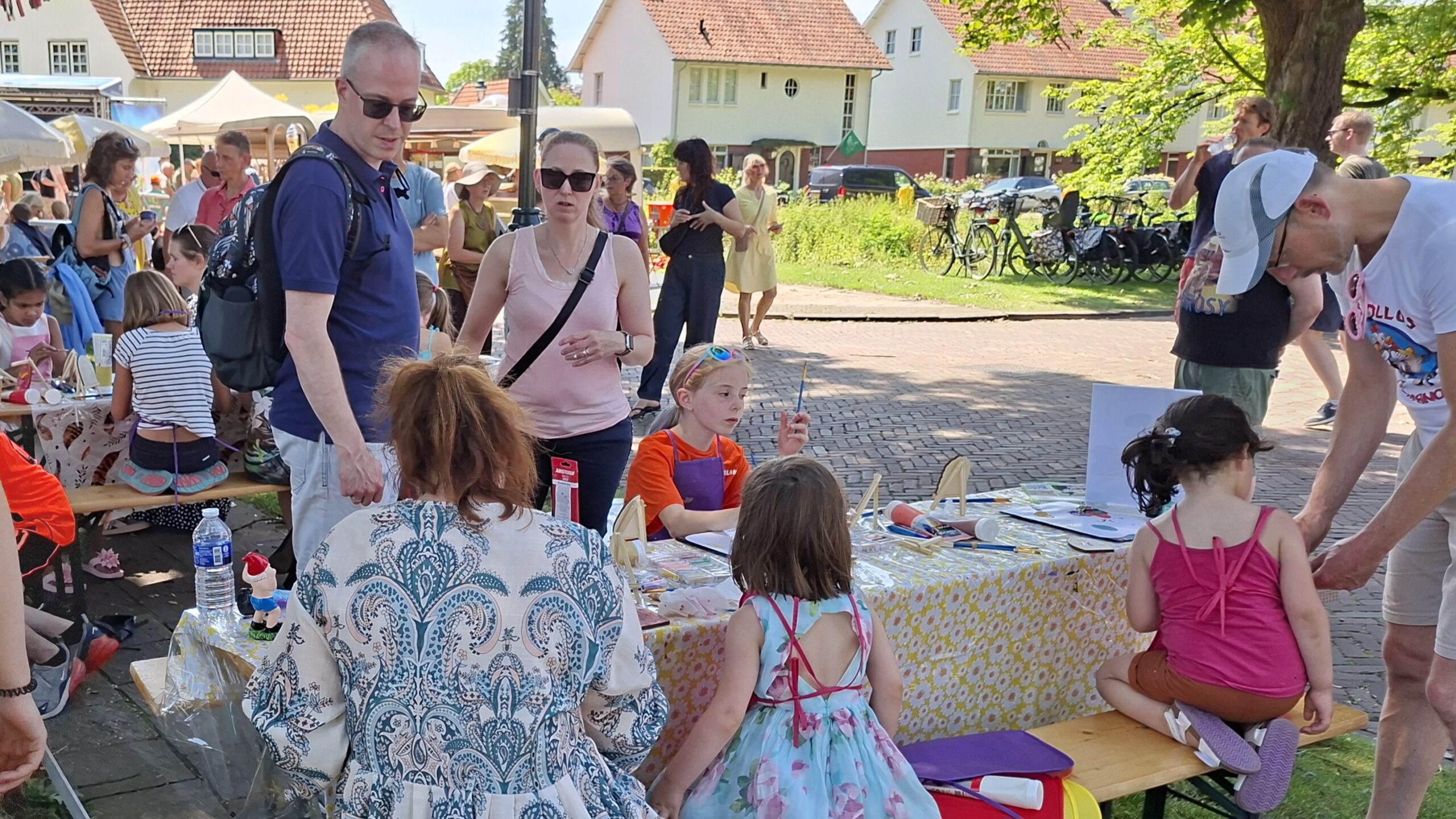 kunstmarkt kabouterdeurtje elfendeurtje sprookjes magie fantasie beleving kinderfeestje thuis creatief origineel knutselen schilderen kinderen