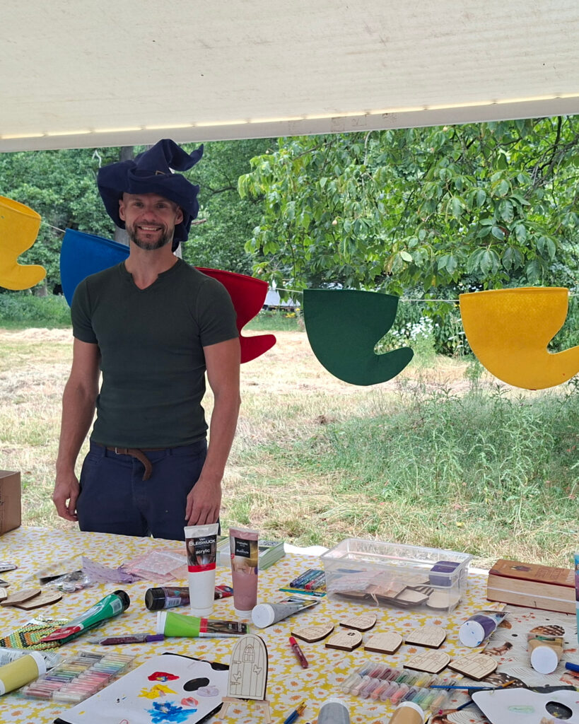 kunstmarkt kabouterdeurtje elfendeurtje sprookjes magie fantasie beleving kinderfeestje thuis creatief origineel knutselen schilderen kinderen