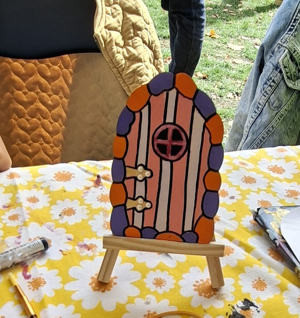 kunstmarkt kabouterdeurtje elfendeurtje sprookjes magie fantasie beleving kinderfeestje thuis creatief origineel knutselen schilderen kinderen